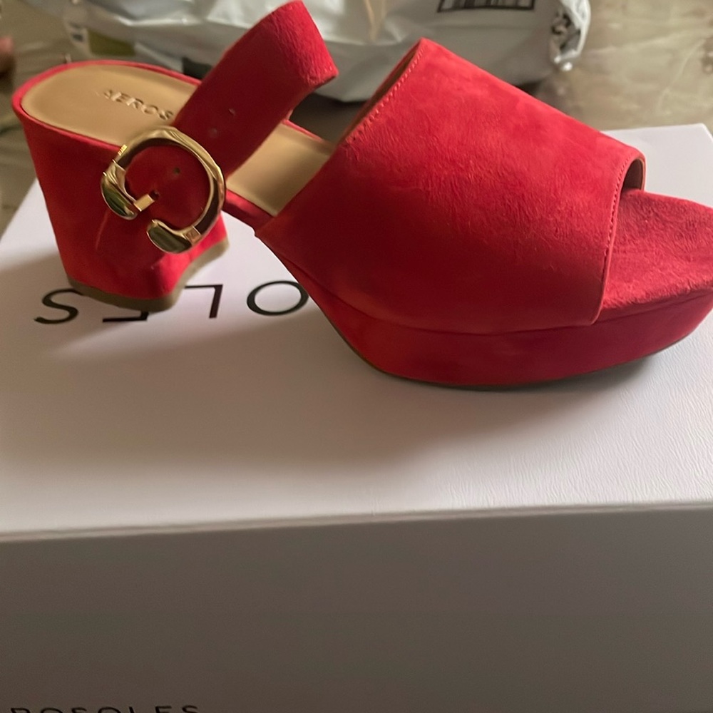 Aerosoles , red shoes